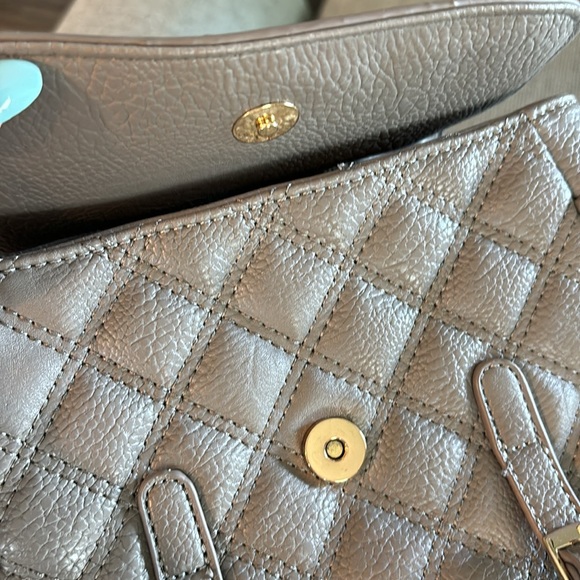 Cutest purse for any occasion - Picture 5 of 6